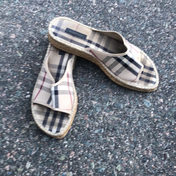 Burberry Multicolor Ladies Beach House Slippers Sandals Size 41 EU - Picture 3 of 11